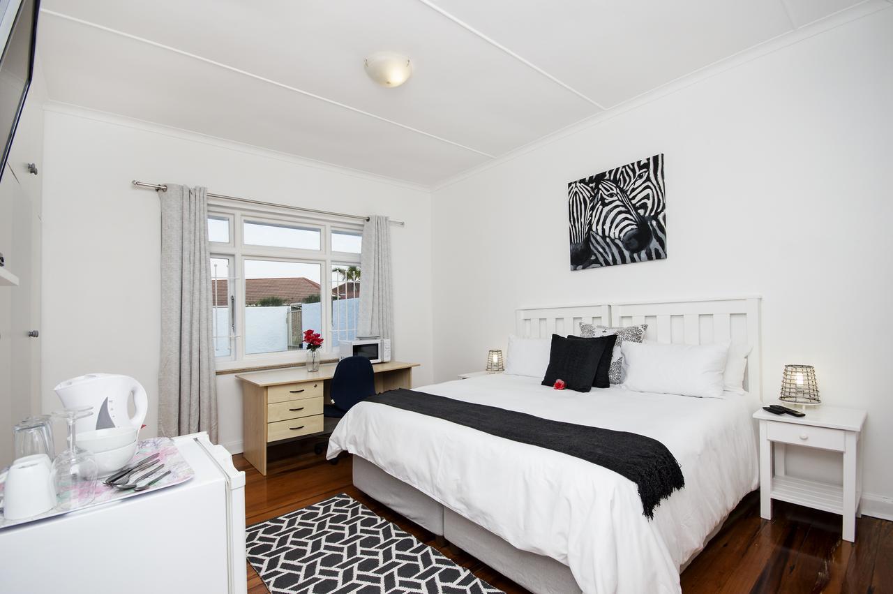Emabaleni Guest House Pty Ltd Port Elizabeth Ngoại thất bức ảnh